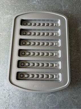 Pampered Chef Breadstick & Brownie Bar Pan 6 Cavity Nonstick Bakeware Retired